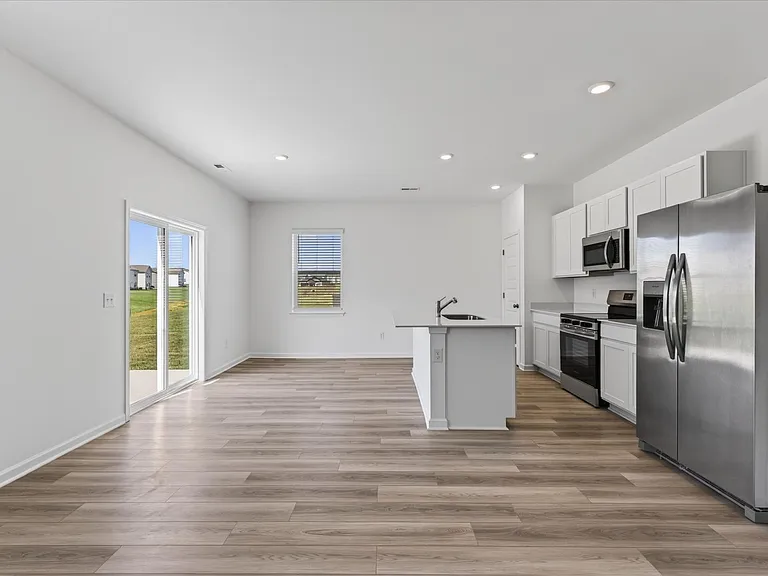 1278 Ross Farms Blvd — Photo 10