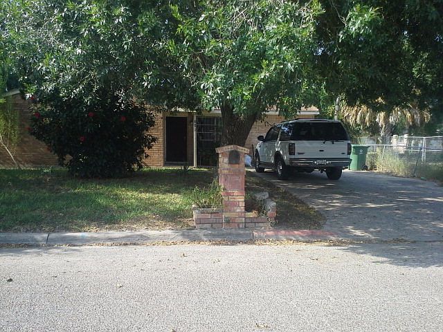 1st image of 154 W Los Ebanos Blvd