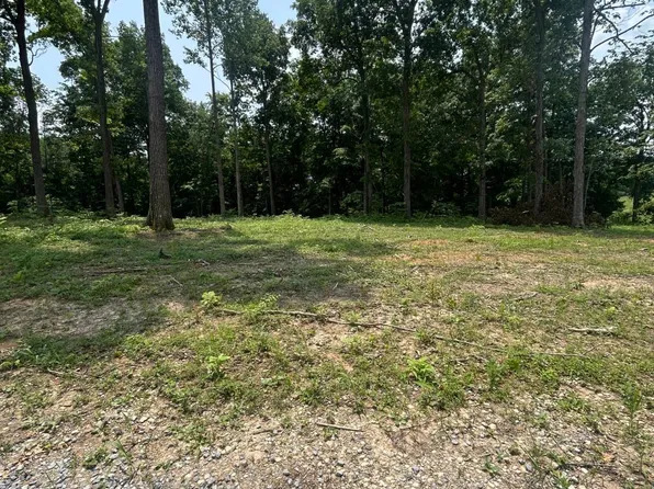 2620 Campbellsville Rd, Greensburg, KY 42743