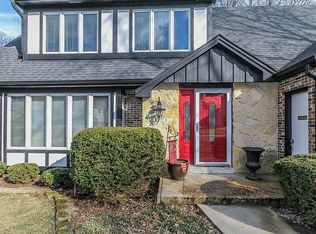 143 Williamsburg Dr, Bartlett, IL