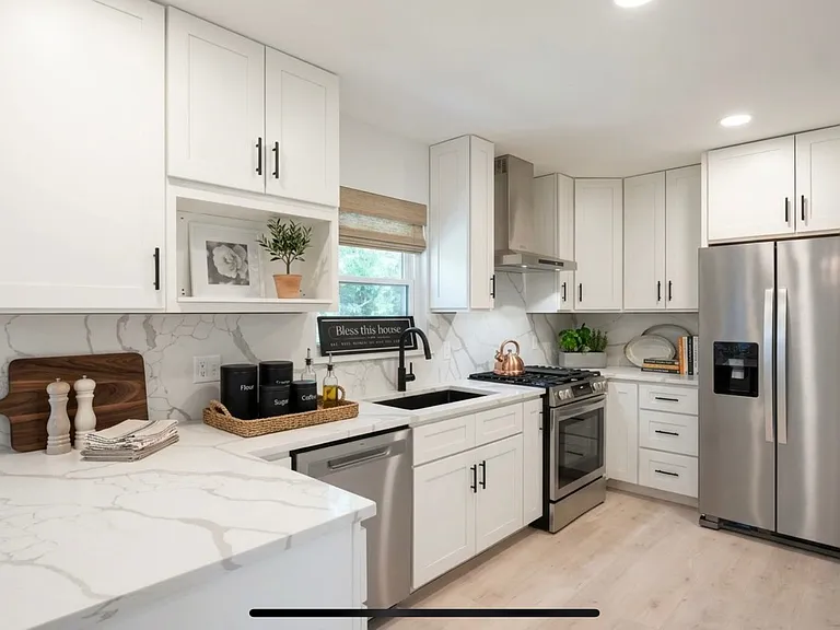 647 Bismark Ave — Photo 25