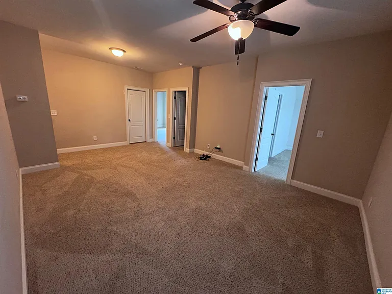 4872 Heritage Hills Way — Photo 14