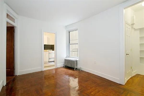 Sold by Citi Habitats | media 11