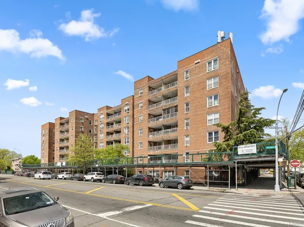 60-11 Broadway #3S, Woodside, NY 11377
