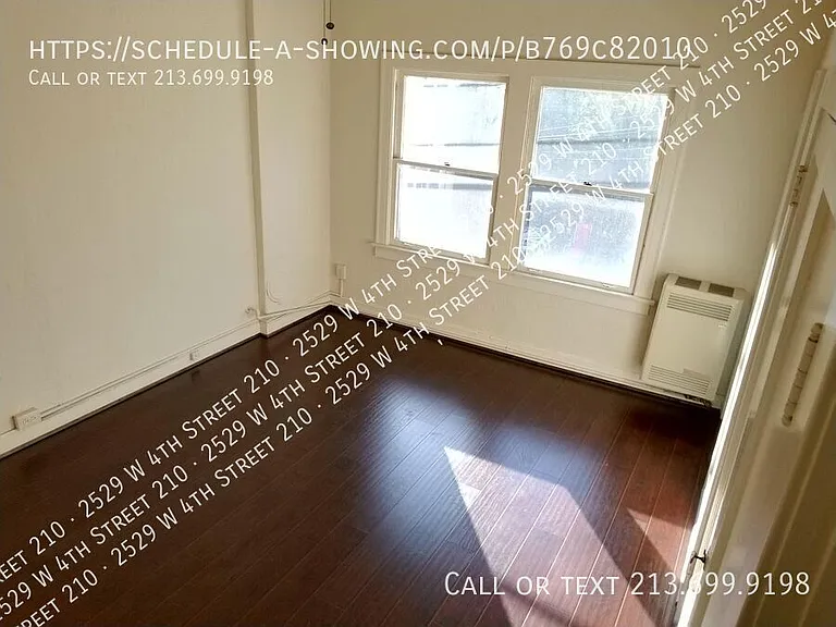 2529 W 4th St #210 — Photo 2