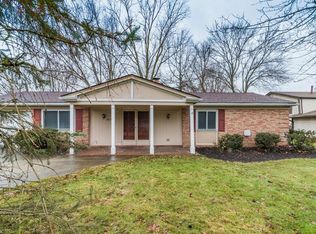 8576 Usher Rd, Olmsted Township, OH 44138