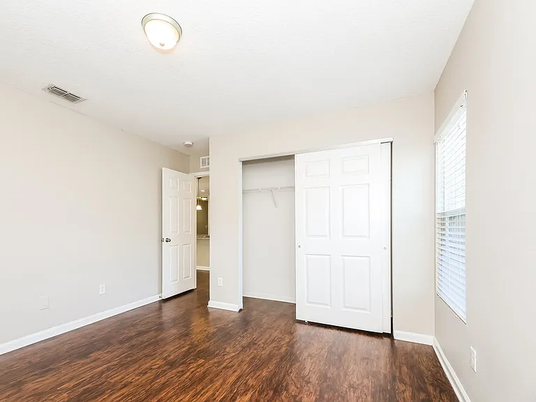 8200 Highfield Ave — Photo 14