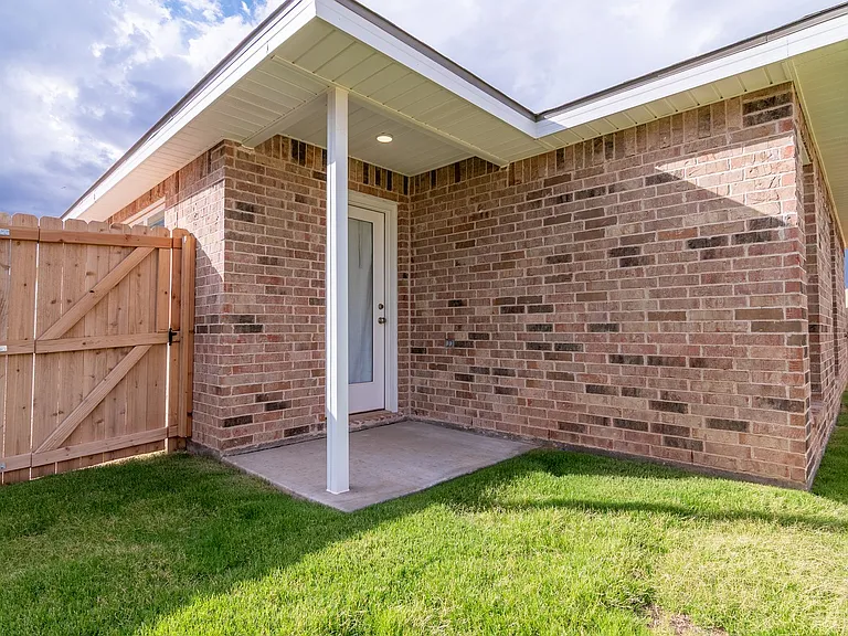 2912 Pitchfork Rd — Photo 10