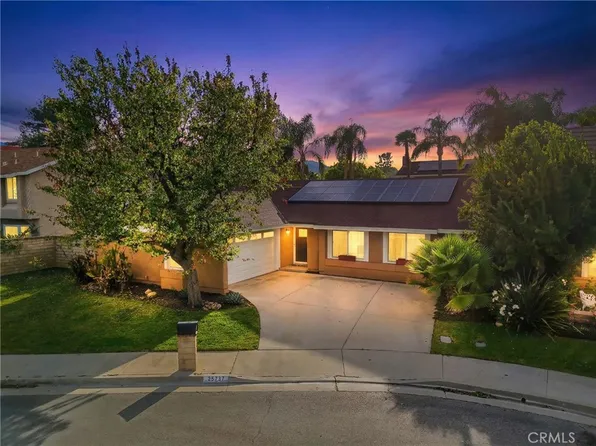 25737 Tamarisk Pl, Santa Clarita, CA 91355