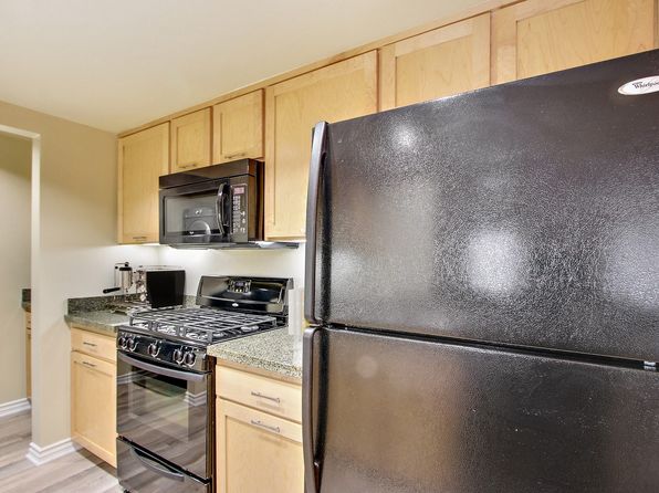Olive Encino | 5501 Newcastle Ave, Encino, CA