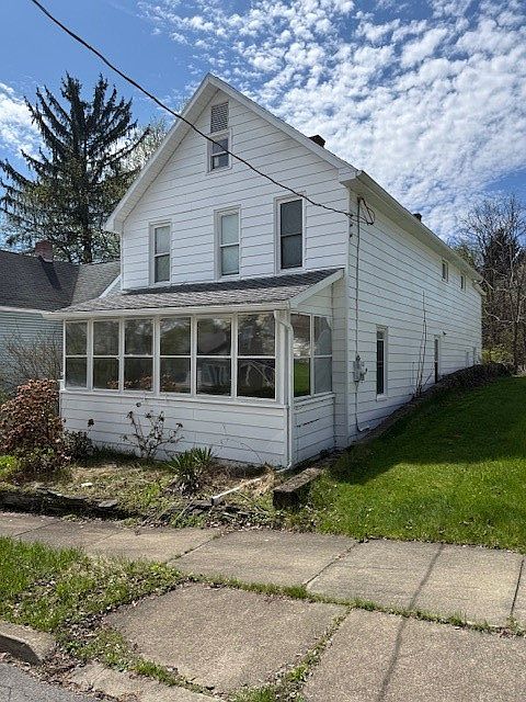 1st image of 7 Brownell Ave