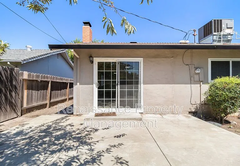 5619 N El Dorado St — Photo 29