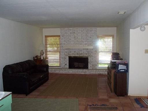 2nd image of 8418 CORTO CIR #0