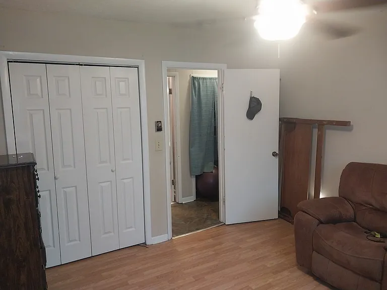 1014 Greenville Hwy #A — Photo 13