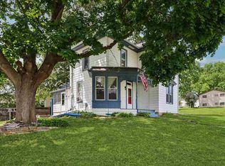 180 3rd St E, Riverside, IA 52327