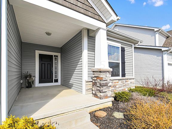 2nd image of 202 Fanshell Dr