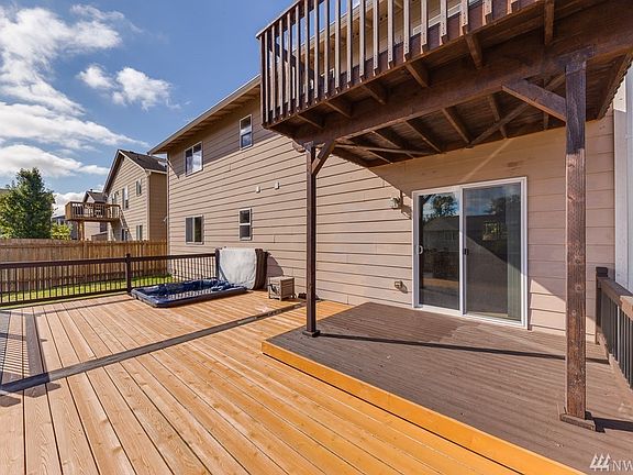 5th image of 5709 79th Ave NE