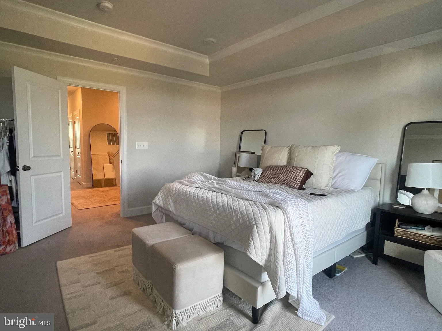 3 bed, 2.5 bath, 1626 sqft, $3,200 — Photo 2