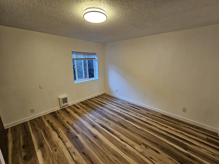 924 Shorewood Dr #C-26 — Photo 10