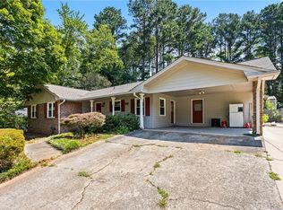 824 Hickory Ridge Rd SW, Lilburn, GA 30047