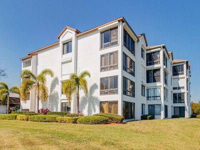6240 Mirror Lake Dr #305, Sebastian, FL, 32958