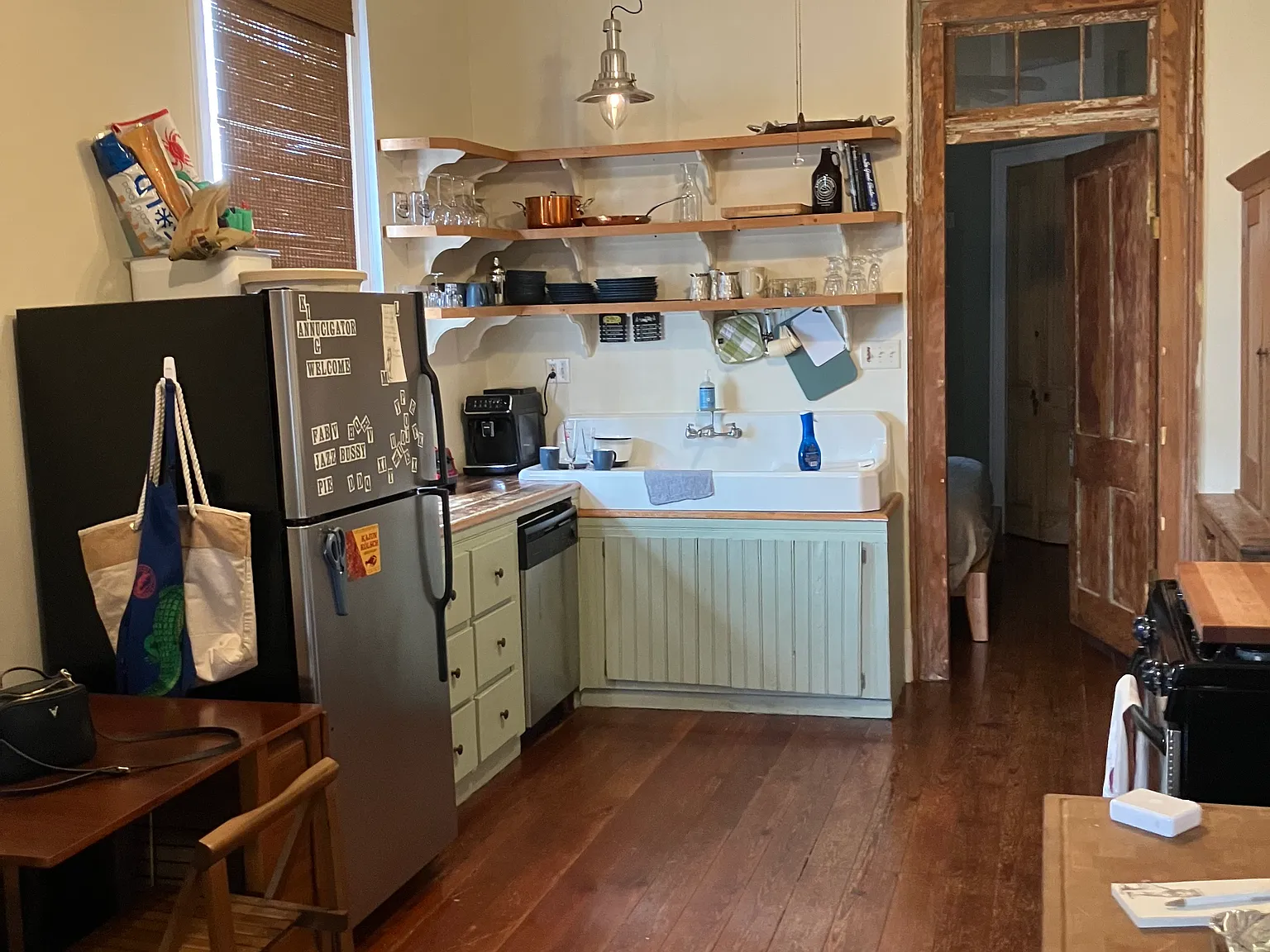 1 bed, 1650 sqft, $1,995 — Photo 4