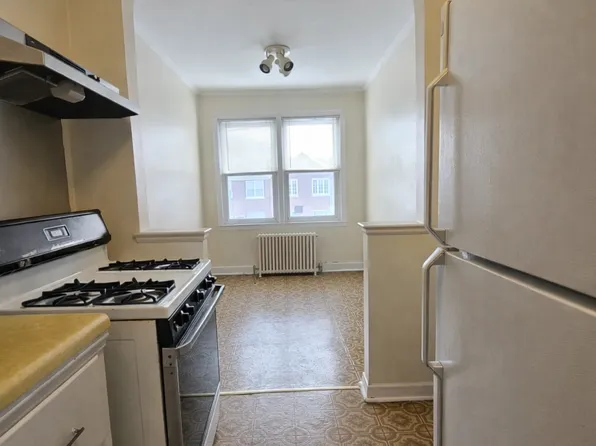 22-28 47th Street image 1 of 7