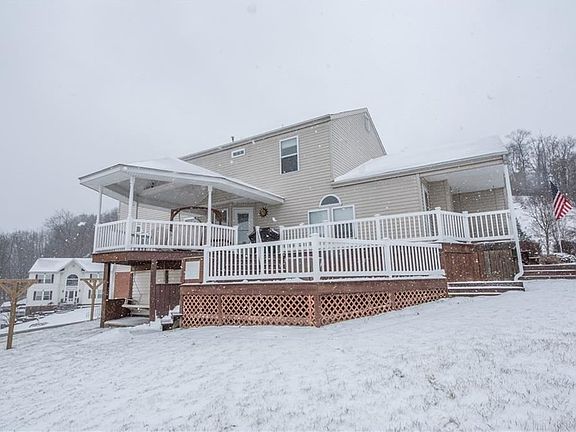 2nd image of 107 Stratford Ct