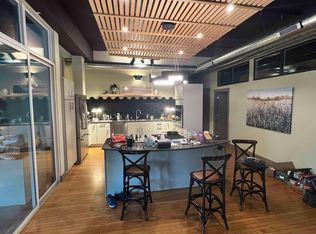 114 2nd St APT 101, New Glarus, WI 53574