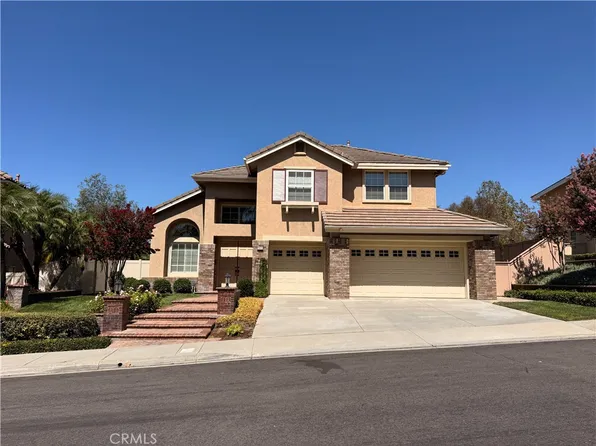 1900 S Spyglass Hill Ct, La Habra, CA 90631