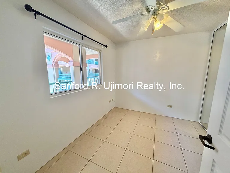 1090 Ala Napunani St #3-310 — Photo 6