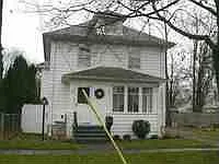 331 N Pleasant St photo 1