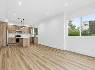 5807 Kester Ave, Van Nuys, CA 91411