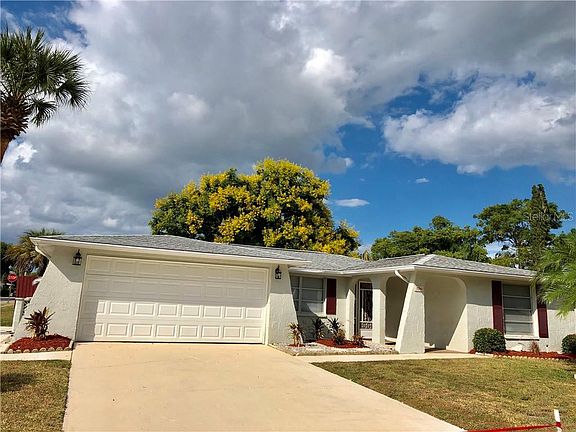 2nd image of 5541 Canosa Dr