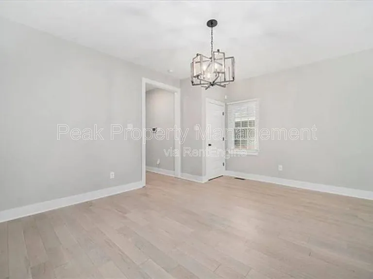 1203 N 19th St — Photo 12