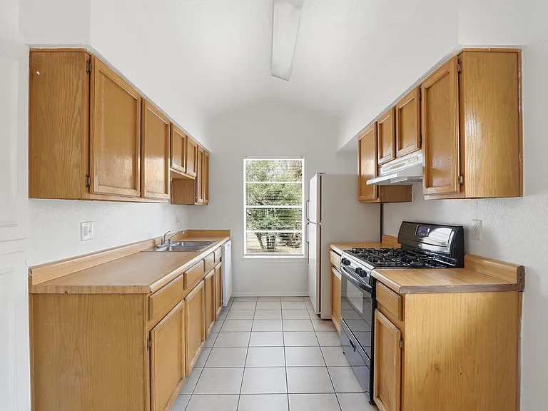 10969 Duke Snider Cir — Photo 11