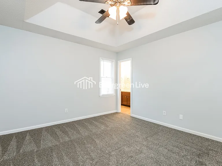 124 Auburnleaf Dr — Photo 6