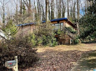 1781 Old Creek Trl, Vestavia Hills, AL 35216