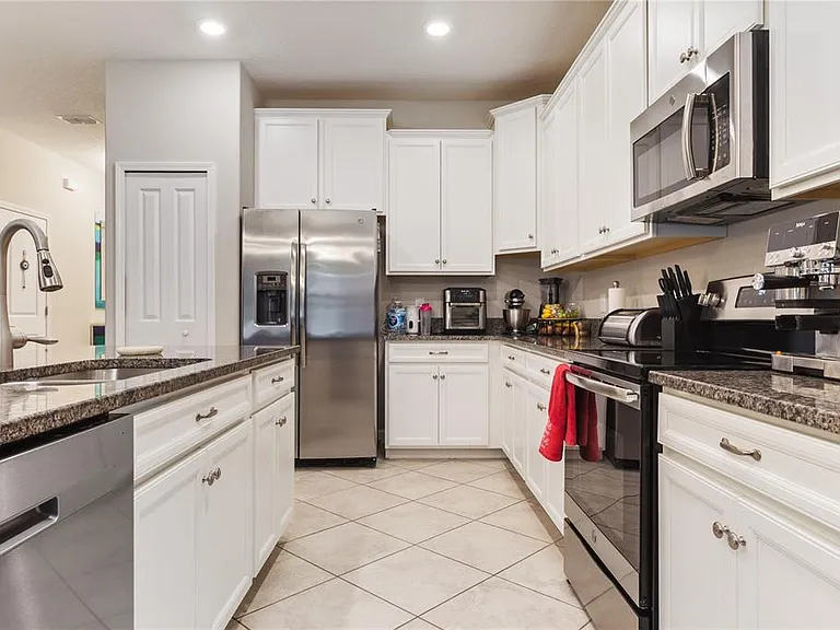 30841 Kelmin Ter — Photo 13