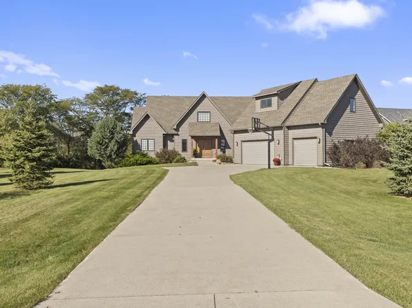 657 Xanadu Pl, Ames, IA 50014