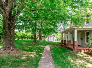 8288 Vetters Rd, Broadway, VA 22815