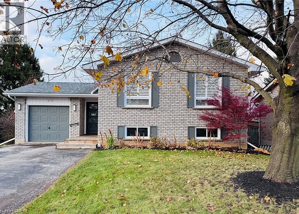 1st image of 45 Latzer Cres