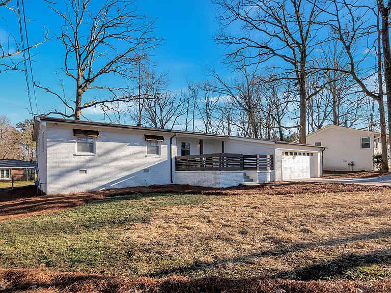3313 Campbell Rd SE — Photo 32