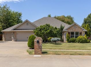 11151 Club House Pkwy, Farmington, AR 72730