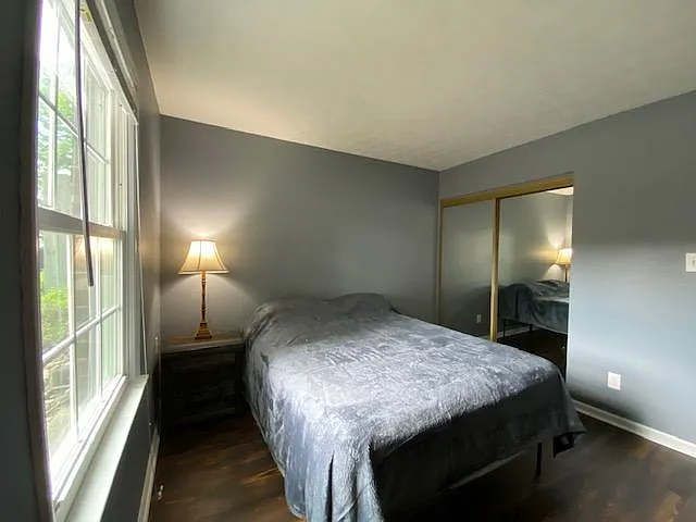 220 Pearson St — Photo 29