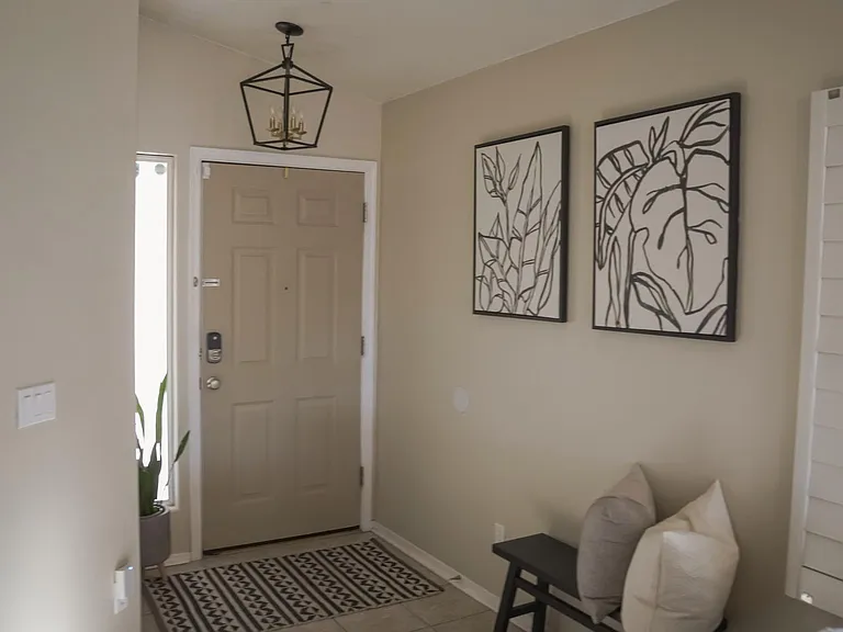 3915 E Renee Dr — Photo 18