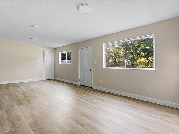 2nd image of 127 Brigadoon Cir