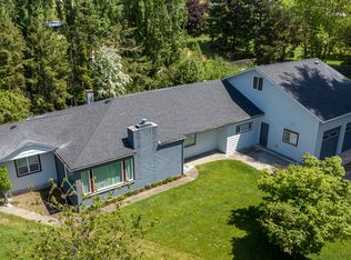 1700 Bothwick St, Myrtle Point, OR 97458