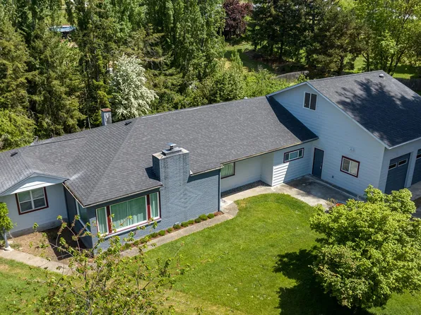1700 Bothwick St, Myrtle Point, OR 97458