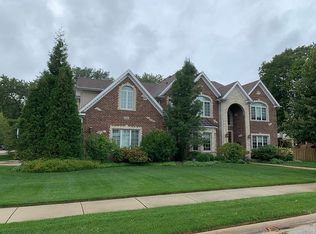 2301 Ash Ln, Northbrook, IL
